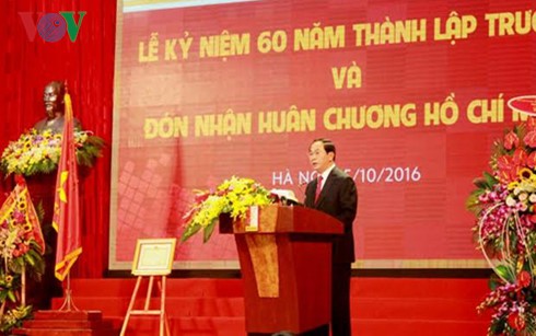 Staatspräsident Tran Dai Quang zu Gast beim 60. Gründungstag der TU Hanoi - ảnh 1