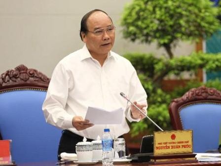 Premierminister Nguyen Xuan Phuc tagt mit Leitern der Provinz Binh Thuan - ảnh 1