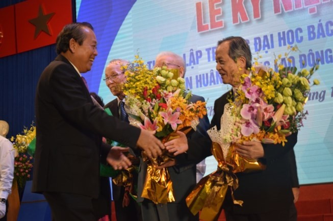 Vizepremierminister Truong Hoa Binh zu Gast beim 60. Gründungstag der TU in Ho Chi Minh Stadt - ảnh 1