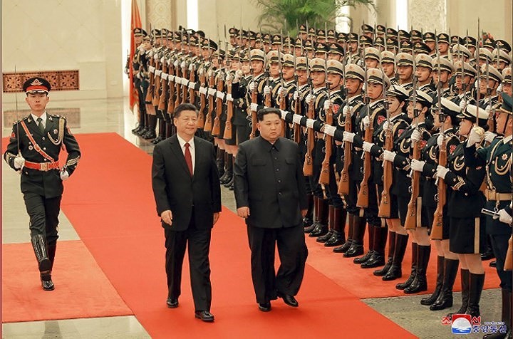 Nordkoreas Staatschef Kim Jong-un besucht China - ảnh 1