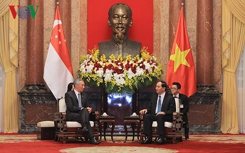 Verbesserung der strategischen Partnerschaft zwischen Vietnam und Singapur - ảnh 1