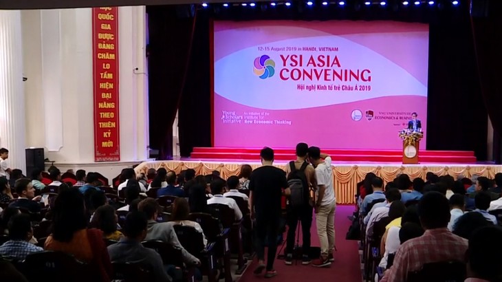 Eröffnung der Konferenz für junge asiatische Ökonomen 2019 - ảnh 1