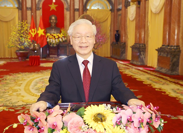 Glückwunsch zum Neujahr des KPV-Generalsekretärs und Staatspräsidenten Nguyen Phu Trong - ảnh 1