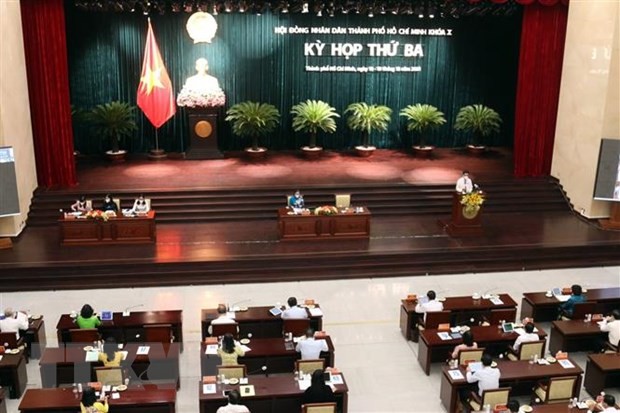 Bilanzkonferenz der Volksräte der zentralen Städten und Provinzen  - ảnh 1
