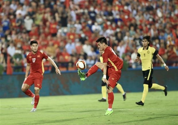 Vietnam will Unterstützung der FIFA für Projekte zur Fußballentwicklung bekommen - ảnh 1