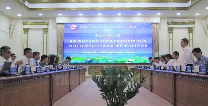 Ho Chi Minh Stadt: Außenangelegenheit und internationale Eingliederung dienen Prioritäten für Entwicklung - ảnh 1