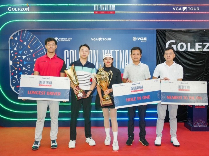 Hana Kang gewinnt das Golfturnier Golfzon Vietnam Championship 2023 - ảnh 1