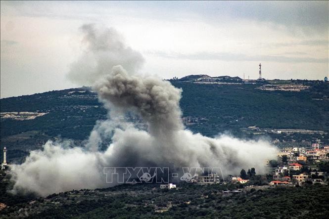Israel setzt Luftangriffe auf den Libanon fort - ảnh 1