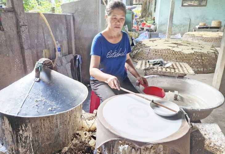Herstellung von Reisblättern Tuy Loan als nationales immaterielles Kulturerbe anerkannt - ảnh 1