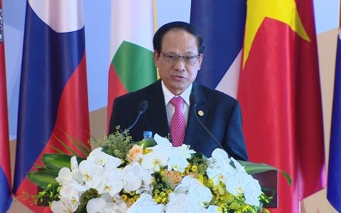 ASEAN Secretary General calls for member states to balance short-term and long-term interests - ảnh 1