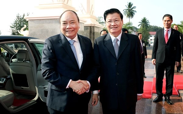 Vietnam, Laos aim at 10% growth in two-way trade - ảnh 1