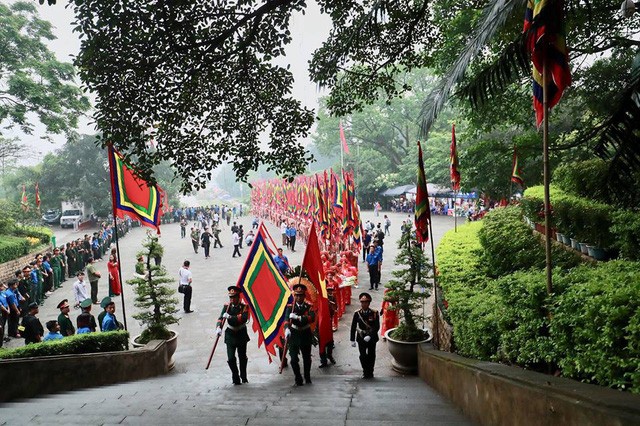 Hung Kings’ death anniversary commemorated across Vietnam  - ảnh 1