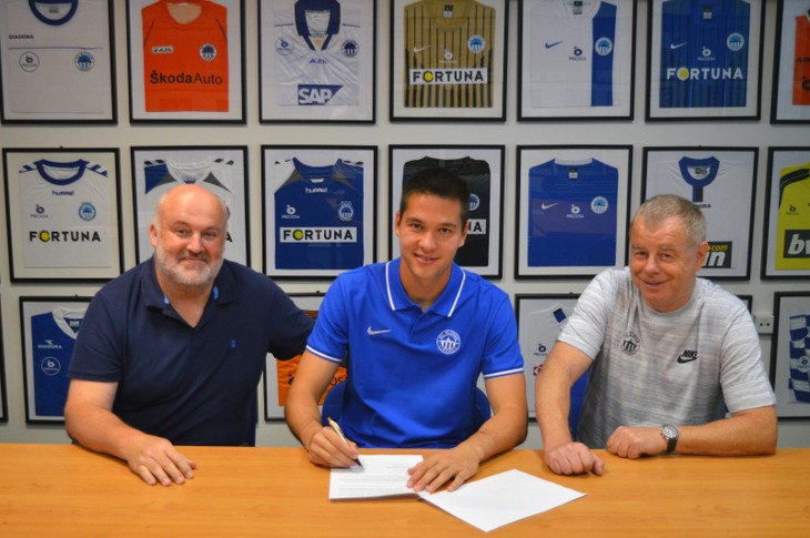 Filip Nguyen’s contract with Slovan Liberec extended 2 more years - ảnh 1