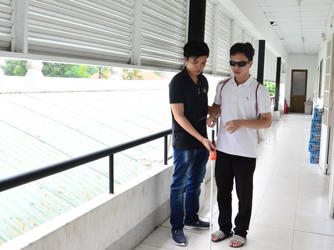 South Korean organization supports the blind  in Vietnam  - ảnh 1