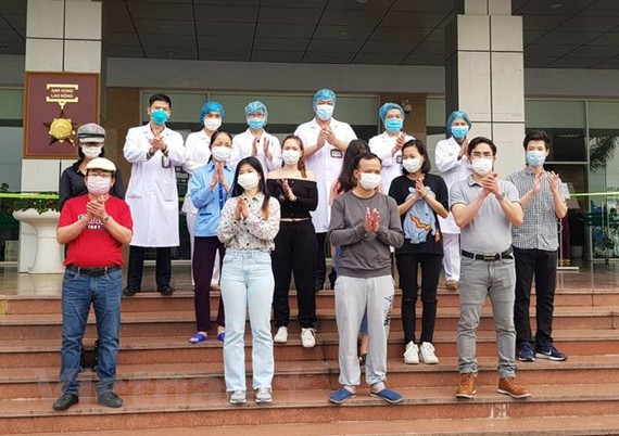 Half of COVID-19 patients in Vietnam recover  - ảnh 1