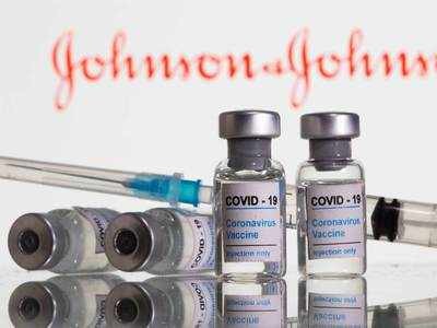 US ends J&J  COVID-19 vaccine pause - ảnh 1