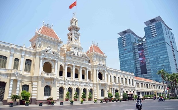 HCM city relaxes social distancing rules  - ảnh 1