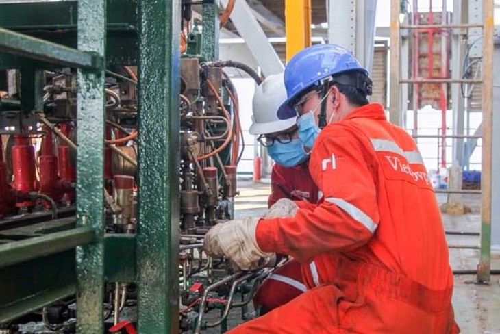 New solutions needed to cope with falling oil and gas production - ảnh 3