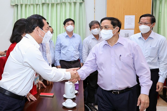 Top leaders pay Tet visits to localities  - ảnh 3