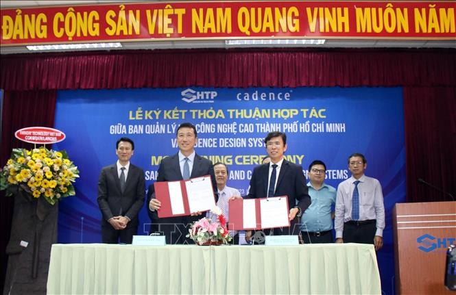 Saigon Hi-Tech Park partners with US firm to improve IC design capability - ảnh 1