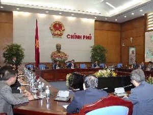 นายกฯ Nguyen Tan Dung ให้การต้อนรับบรรดาเอกอัครราชทูตและหัวหน้าสำนักงานตัวแทนเวียดนามในต่างประเทศ - ảnh 1