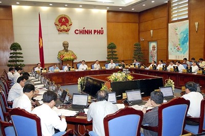รัฐบาลเวียดนามยืนหยัดปฏิบัติเป้ามหายและหน้าที่ที่คณะกรรมการกลางพรรคคอมมิวนิสต์และรัฐสภาวางไว้ในปี 2012 - ảnh 1
