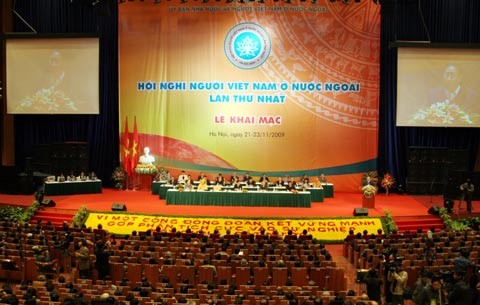 ส่งเสริมพลังของชาวเวียดนามในต่างประเทศเพื่อการพัฒนามาตุภูมิ  - ảnh 1