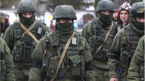รัสเซียผลักดันความพยายามทางการทูตเพื่อแก้ไขวิกฤตในยูเครน - ảnh 1
