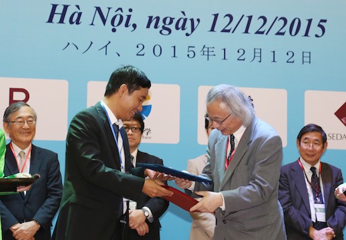 มหาวิทยาลัยเวียดนาม-ญี่ปุ่นเริ่มเปิดโครงการศึกษาใหม่ปี2016 - ảnh 1