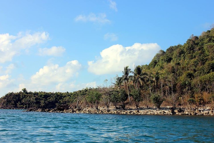 มาสัมผัสกับความสวยงามของหมู่เกาะนามยูในจังหวัดเกียนยาง - ảnh 1