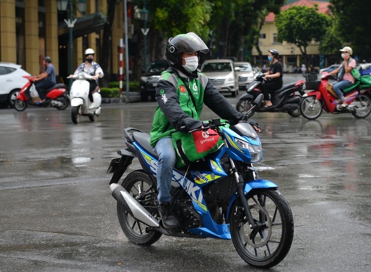 Gojek Vietnam กับภารกิจช่วยเหลือพัฒนาพาร์ทเนอร์ผู้ขับขี่อย่างยั่งยืน - ảnh 1