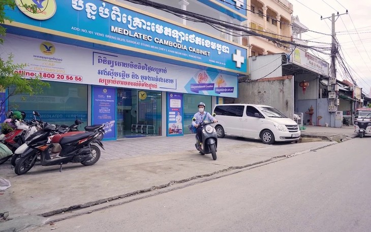 Medlatec Cambodia มีส่วนช่วยพัฒนาระบบสาธารณสุขกัมพูชา - ảnh 2