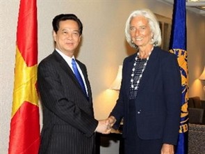 Vietnam calls for continued assistance from the WB and IMF - ảnh 2