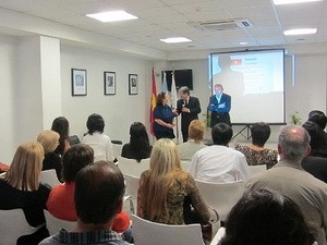 Promoting Vietnam’s land and people in Argentina - ảnh 1