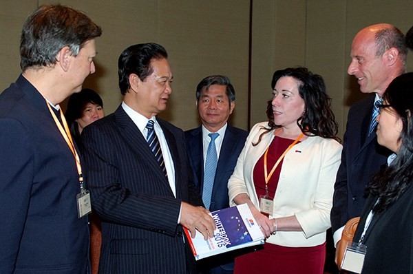Vietnam Business Forum 2014 - ảnh 2