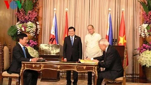 Vietnam, the Philippines issue joint statement - ảnh 1