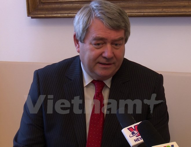 Vietnam, Czech Communist Parties strengthen cooperation - ảnh 1