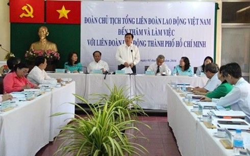 Trade unions urged to contribute to business development - ảnh 1