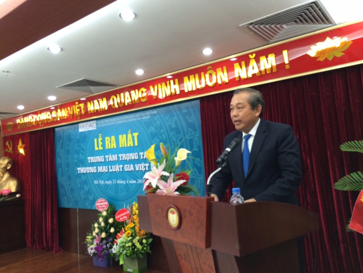 Vietnam Lawyers' Commercial Arbitration Center inaugurated  - ảnh 1