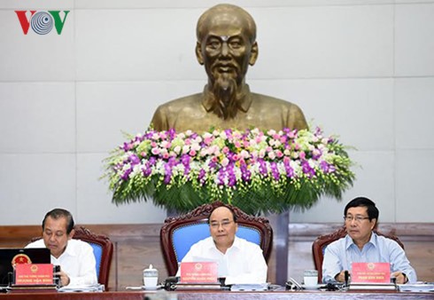Government convenes meeting for June - ảnh 2