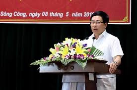 越南政府副总理范平明与太原省选民接触 - ảnh 1
