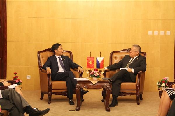 越南和菲律宾考虑签署2017至2020年大米贸易协议 - ảnh 1