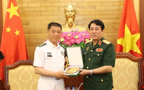 越南和中国海军加强合作 - ảnh 1