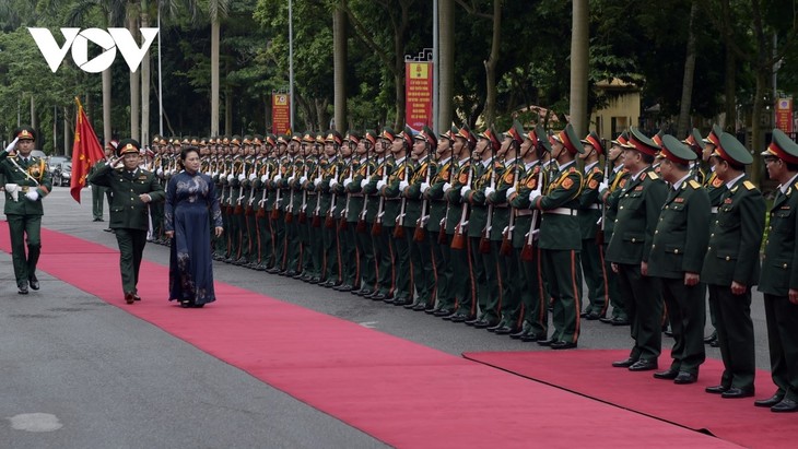 越南《人民军队报》创刊70周年纪念仪式在河内举行 - ảnh 1