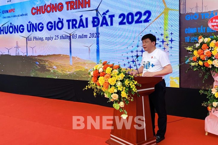 越南北方电力公司为响应 2022 年地球一小时开展了多项有意义的活动 - ảnh 1