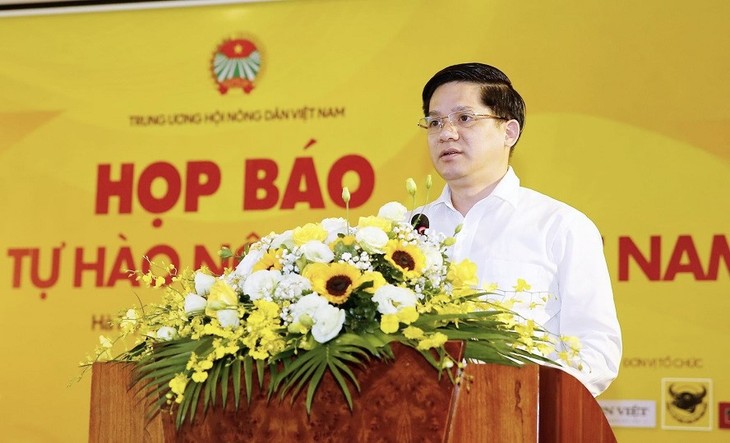 对2022年100名优秀越南农民进行表彰 - ảnh 1