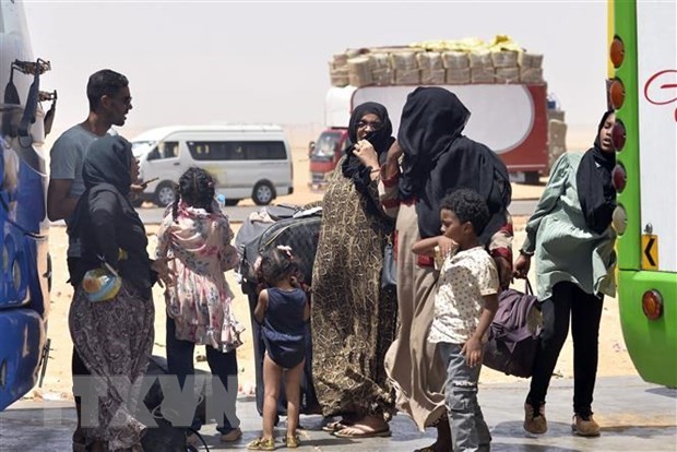 苏丹战事：超过300万人必须撤离 - ảnh 1