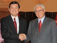 Staatspräsident Sang trifft seinen singapurischen Amtskollegen Keng Yam - ảnh 1