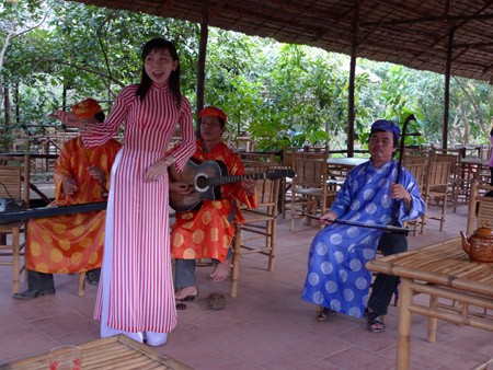 Die wichtigen Ereignisse der vietnamesischen Kultur im Jahr 2013 - ảnh 1