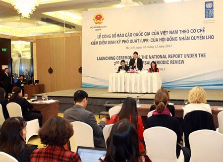 Vietnam setzt seine Politik um, um die Menschenrechte zu verbessern - ảnh 1